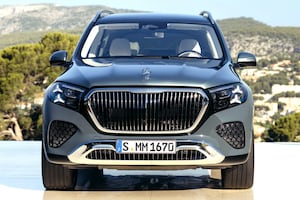 2026 Mercedes-Maybach GLS 680 Gets New V8, Updated Styling and More Luxury