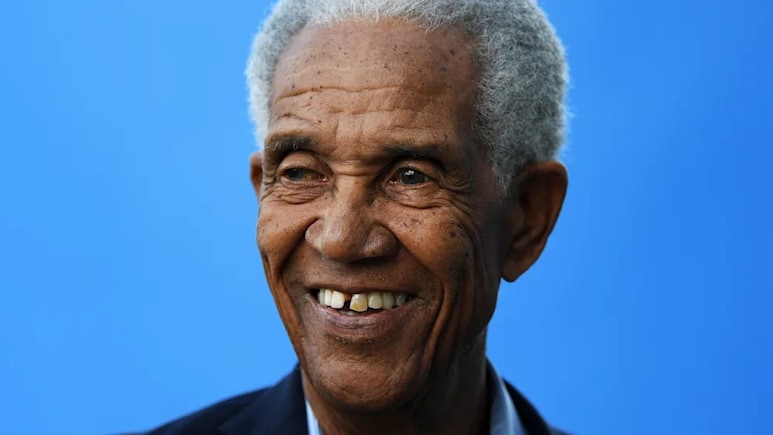 West Indies Cricket Icon Sir Garfield Sobers Dies Aged 89; Fans Pay Tribute