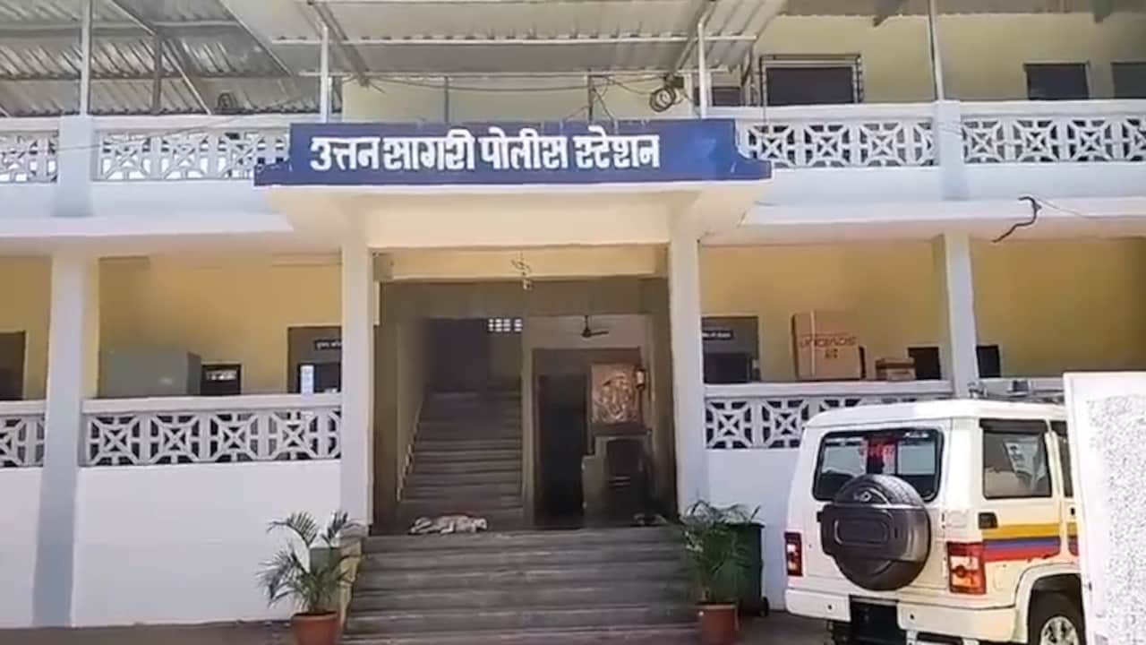 पति-पत्नी के झगड़े में मां को बचाने आए बेटे की चाकू लगने से मौत, आरोपी पिता गिरफ्तार