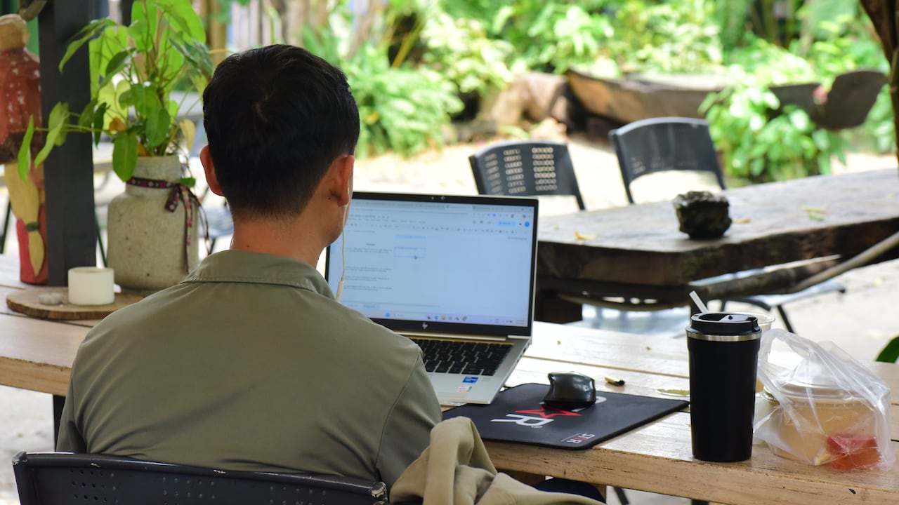 US Engineer Reveals How Lack Of Remote Work May Cost Him His Life: 'I Have No Choice'