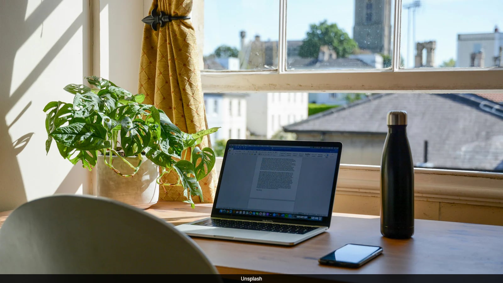 Man Says Working From Home Left Him Feeling Isolated, Internet Relates