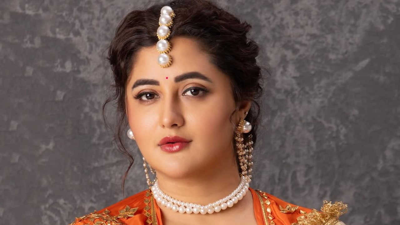 रश्मि देसाई पहली बार पर्दे पर निभाने जा रही हीरोइन की मां का किरदार, देखें स्टार प्लस के नए शो का ट्रेलर