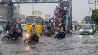 दिल्ली-यूपी में झमाझम बारिश, बिहार-झारखंड समेत 15 राज्यों में मॉनसून का IMD अलर्ट, जानें आज का मौसम