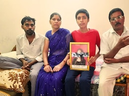 Nagpur News : 'पेपर लिक करणाऱ्यांना फाशी द्या', आकांक्षाचं कुटुंब अजूनही धक्क्यात; सरकारकडे केली मागणी