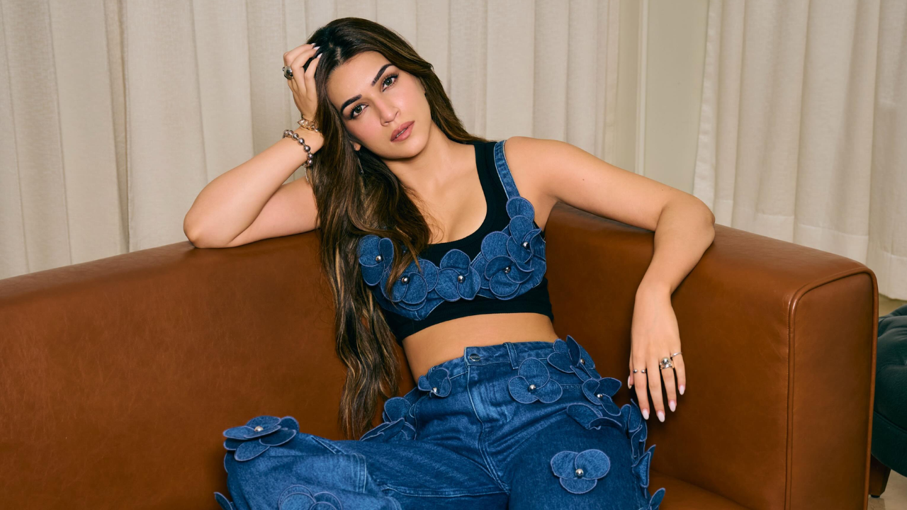 Kriti Sanon consumed fibre and electrolytes daily in the morning