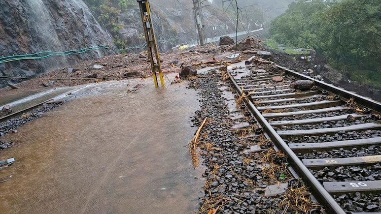 Attention Travellers: Central Railway Cancels These Trains Till July 17 After Lonavala-Karjat Landslide