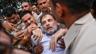 Video: Rahul Gandhi, Priyanka Detained From Protest Site, Taken Away In Bus