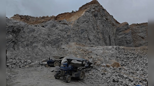 'No Safety Gear': How Owners' Negligence Claimed 7 Lives At Bengaluru Stone Quarry