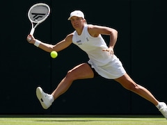 Iga Swiatek Enters Cincinnati Semi-Finals After Elena Rybakina Injury
