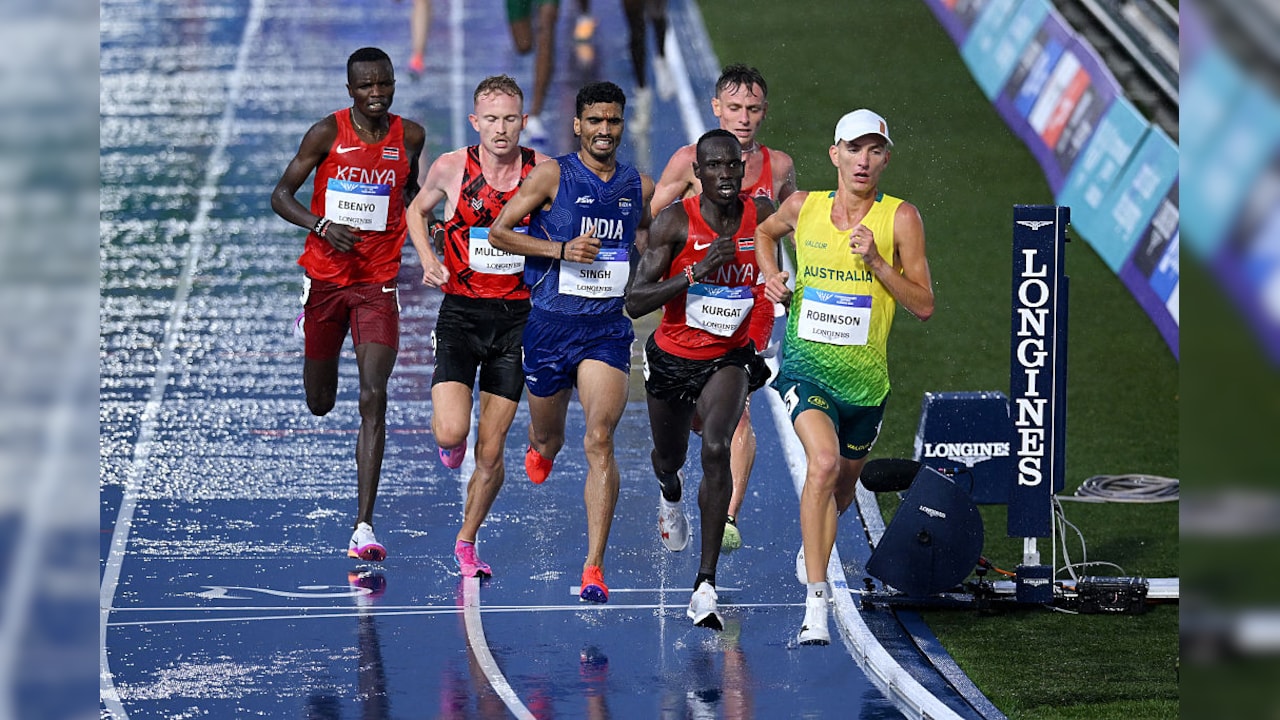 "I Dont Keep Track": CWG Silver Medalist Gulveers Reaction On National Record
