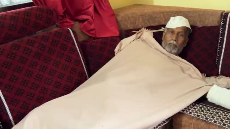 Beed Crime: खळबळजनक! पुतण्याचा हल्ला, चुलत्याचं बोट तुटून पडलं; बीडमध्ये भयंकर घडलं