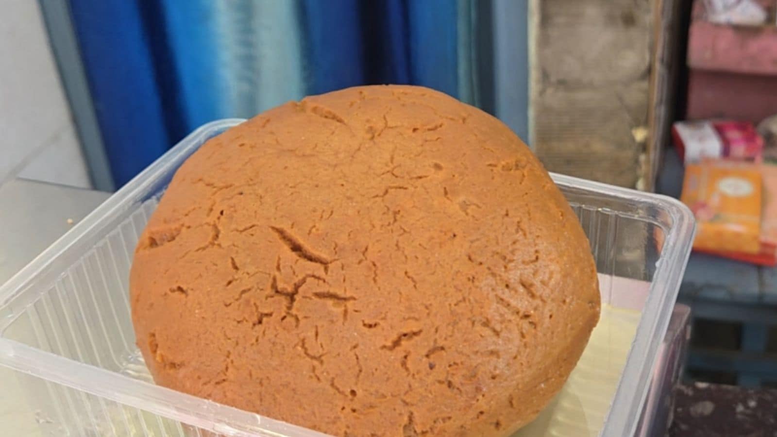 गलाफाड़ रसगुल्ला बनाने में लगता है काफी वक्त गलाफाड़ रसगुल्ला बनाने में लगता है काफी वक्त