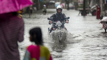 Monsoon Mayhem: 10 Videos Show Flooded Vasai-Virar Struggling Under Heavy Rains