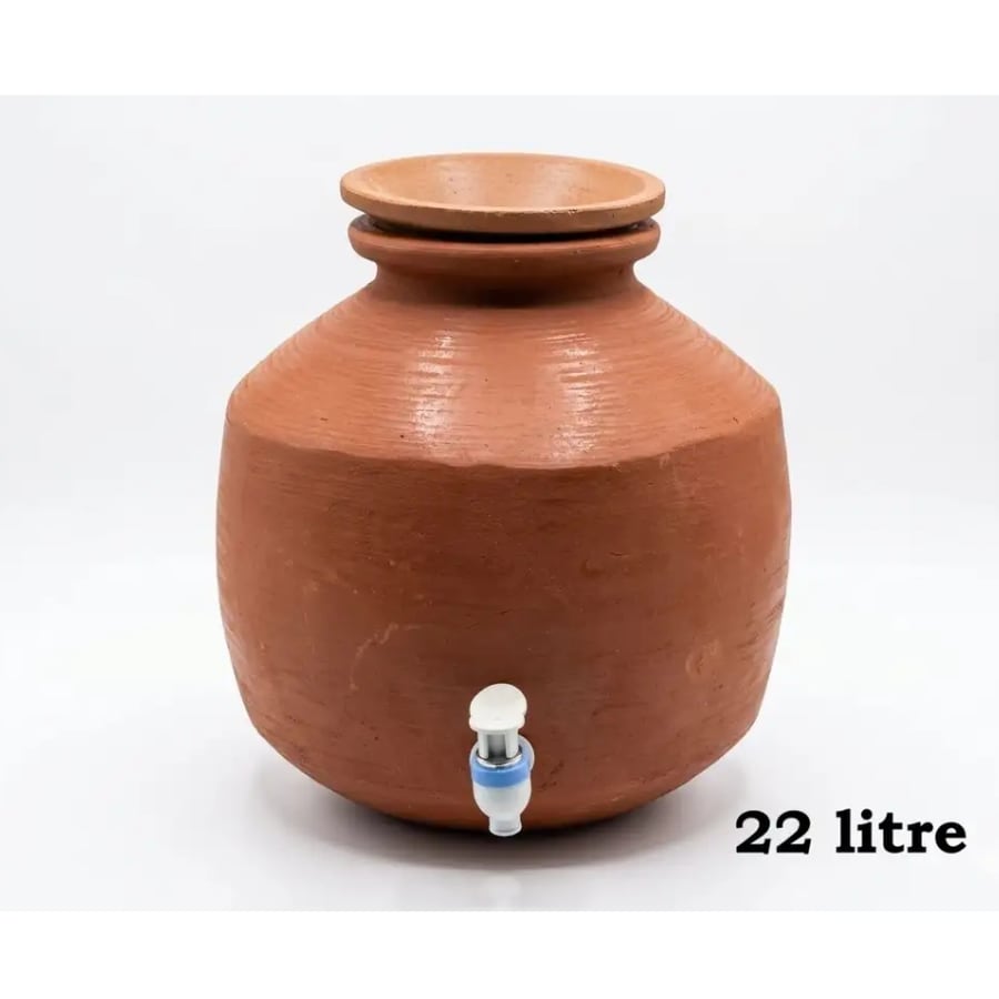 Click here to buy: Mittiwalaz Mitti ka Matka 22 litres 