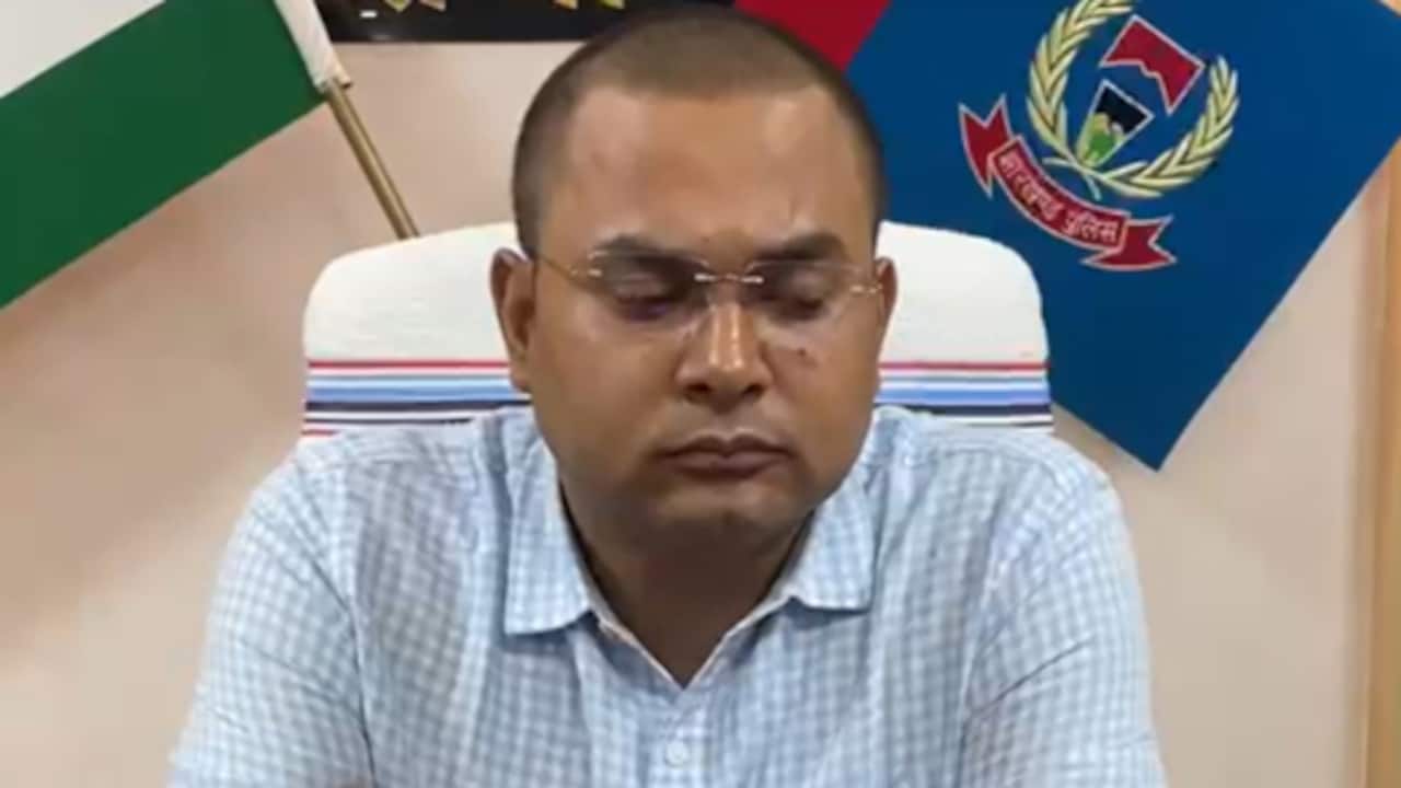 रांची में रोड रेज-गुंडागर्दी का वीडियो वायरल, महिलाओं ने पुलिस पर भी उठाए सवाल! फिर ₹30 हजार में राजीनामा