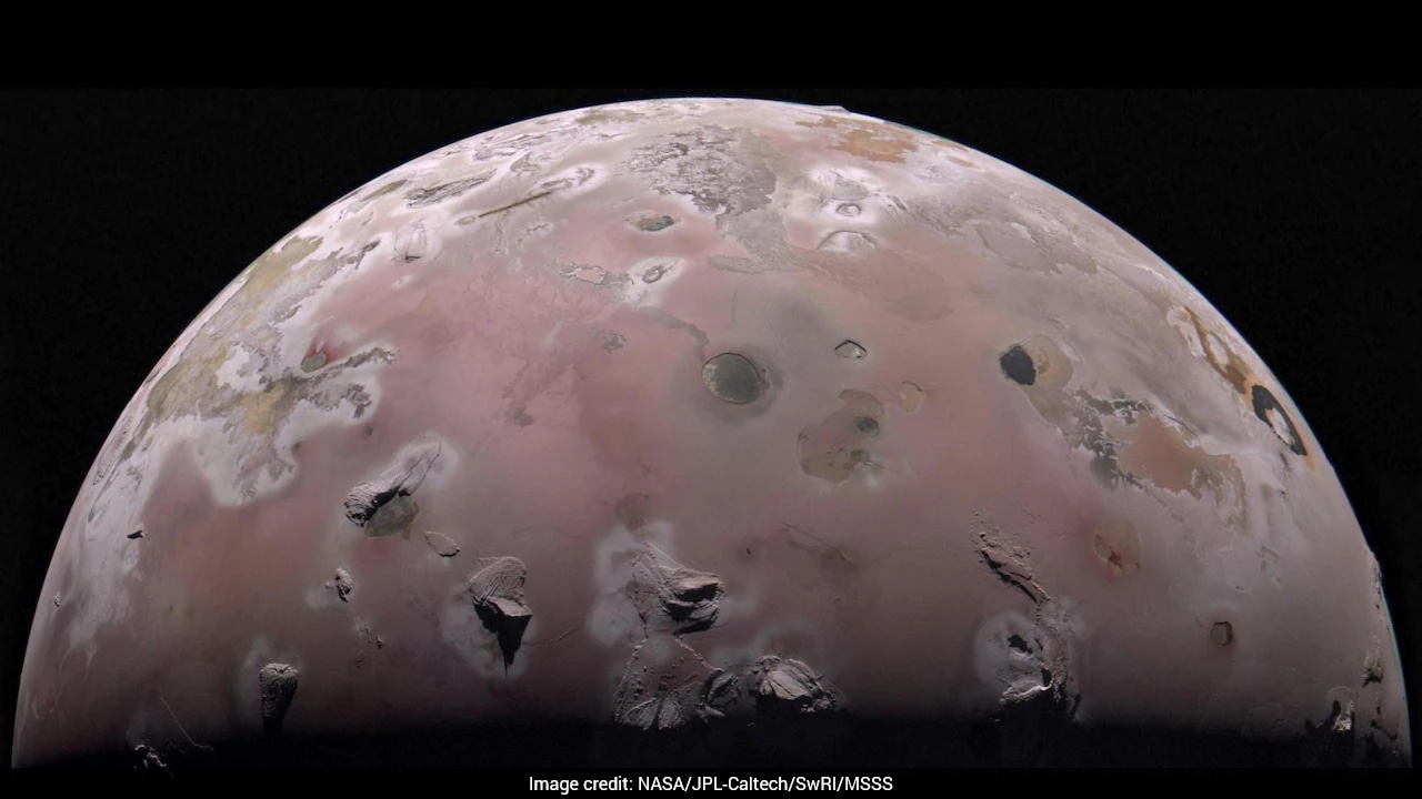Juno Spacecraft Maps Subsurface Heat of Jupiter's Volcanic Moon Io