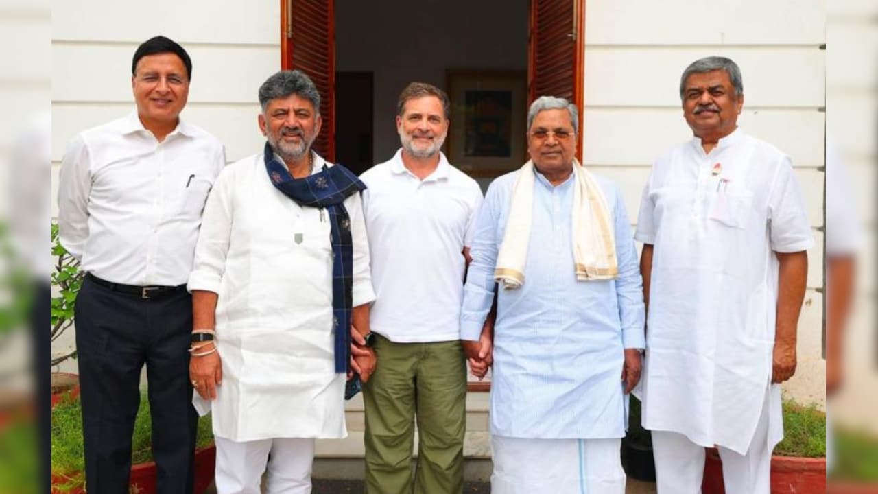 Karnataka Cabinet Reshuffle Delayed, High-Level Meetings Continue In Delhi