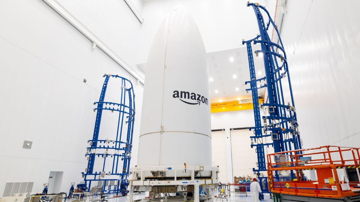 Elon Musk की टेंशन बढ़ाएगा Amazon! सैटेलाइट से सीधे फोन तक इंटरनेट, भारत में भी होगी एंट्री?