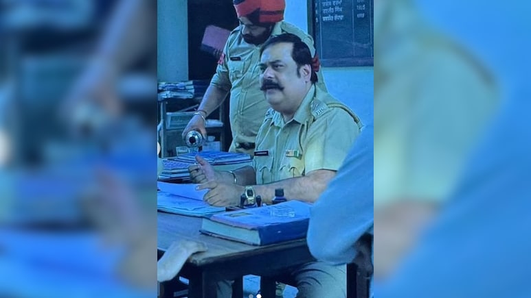 सतलुज' में पुलिस के रोल में दिखने वाले राहुल मित्रा ने की NDTV से बात, बोले- पाइरेसी एक बहुत बड़ा 'मॉन्स्टर'