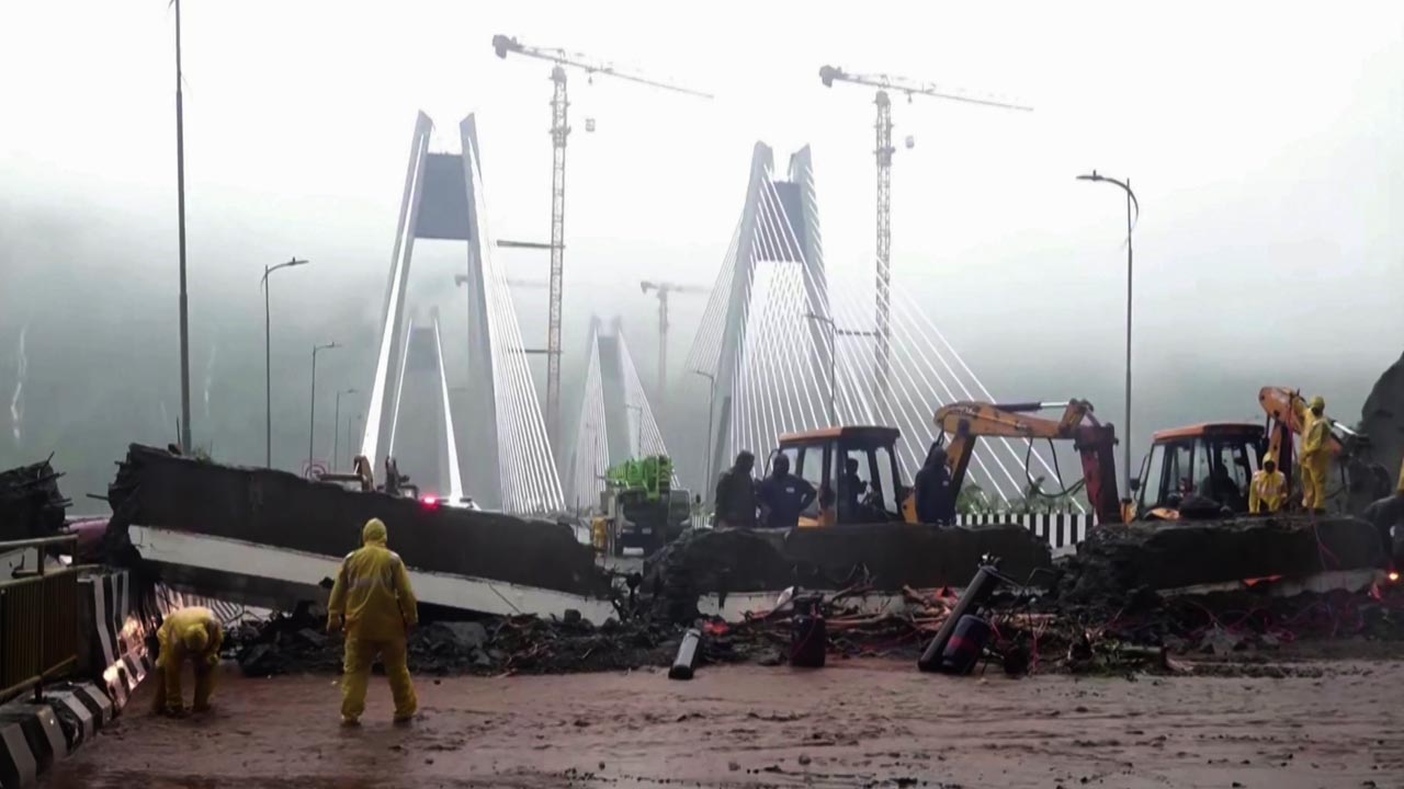 Mumbai-Pune 'Missing Link' Shut Amid Heavy Rains; Closure Triggers Traffic Chaos