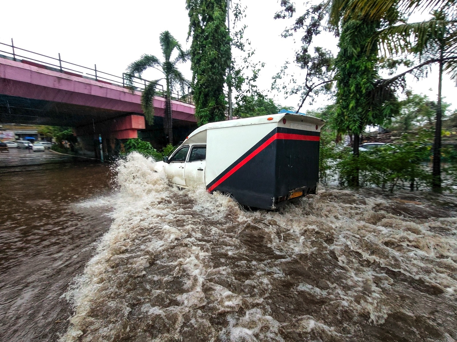 Vehicle falls into road cave-in in Mumbai’s Bhandup after heavy rain