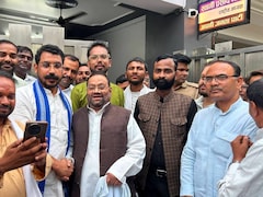 चंद्रशेखर-स्वामी प्रसाद की मुलाकात से यूपी में तीसरे मोर्चे की चर्चा तेज, ओवैसी की भी एंट्री संभव