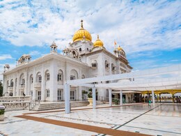 Why Gurudwara Bangla Sahib Is One Of Delhi's Most Visited Religious Sites