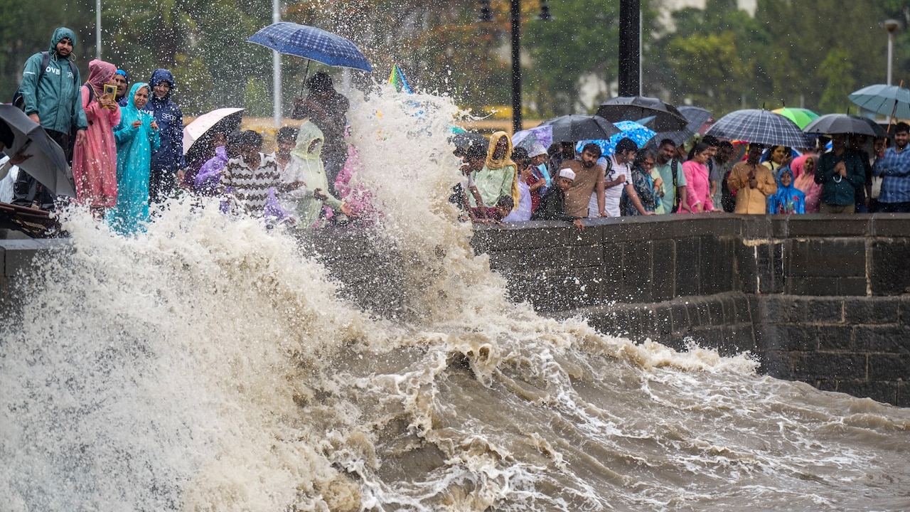 Mumbai Rain Alert: Schools In Thane, Navi Mumbai, Palghar To Stay Closed; No Holiday Declared By BMC Yet