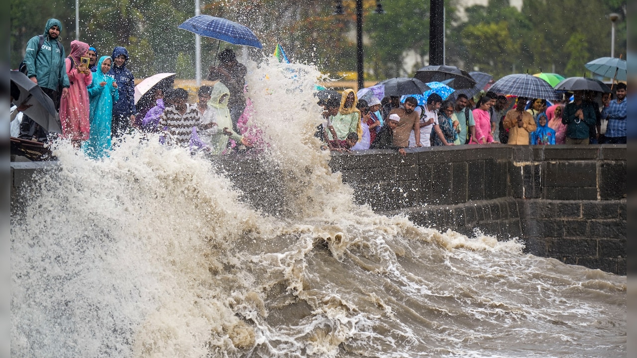 Mumbai Rain News Live Updates: IMD Issues Orange Alert, Schools, Colleges To Remain Closed On Monday