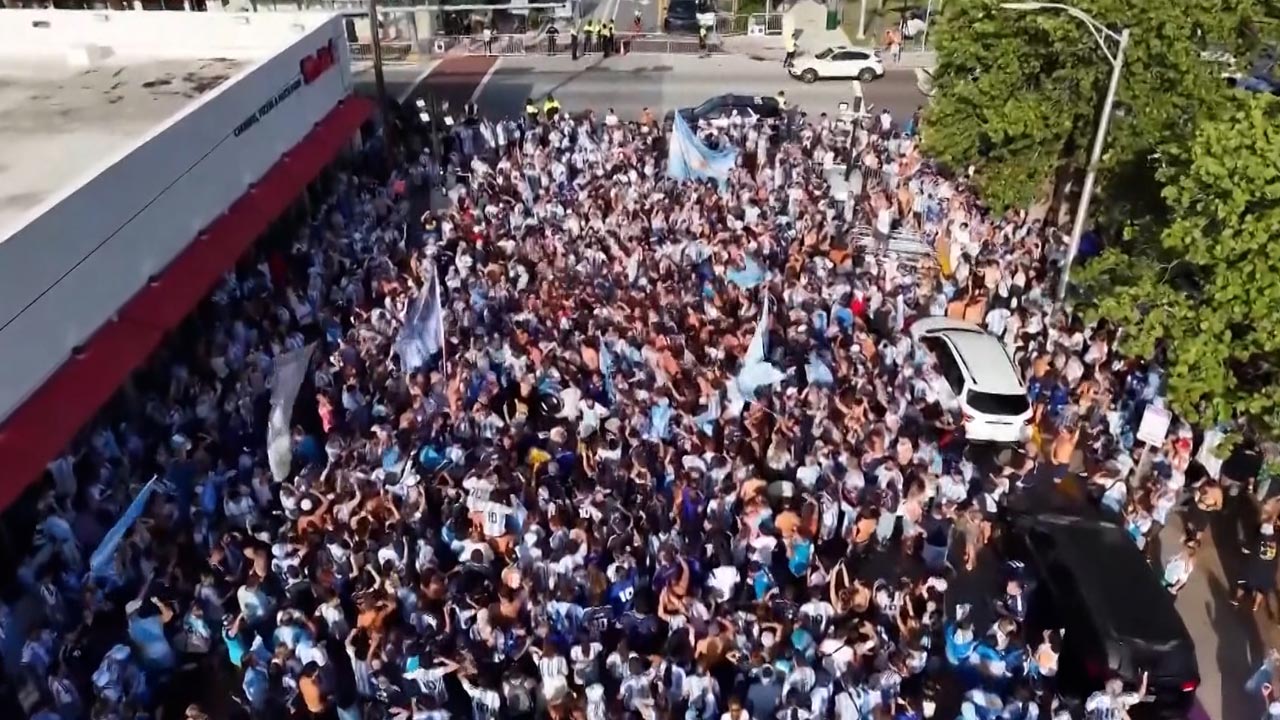 Argentina Fans Paint Miami Blue And White After Semifinal Triumph