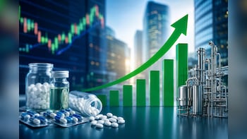 72% Return in Six Months: This Stock Jumps Over 7%, Hits 52-Week High After Q1 Results