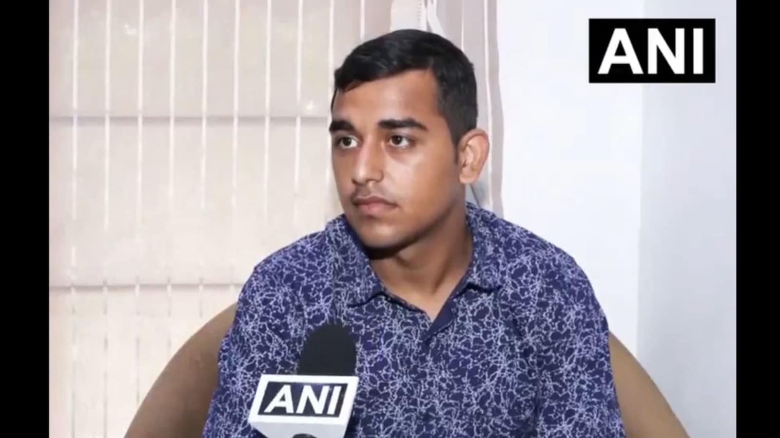 NEET 2026 Topper Shares Success Strategy