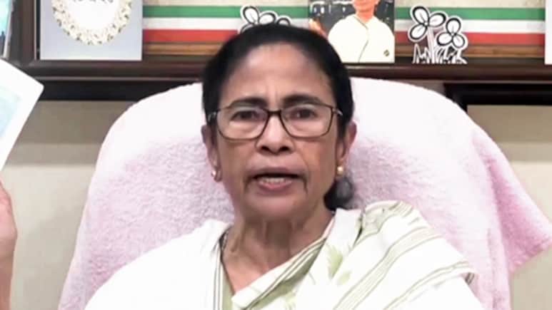 'Kill Me To Stop Me': Defiant Mamata Banerjee Calls Trinamool Rebels Traitors