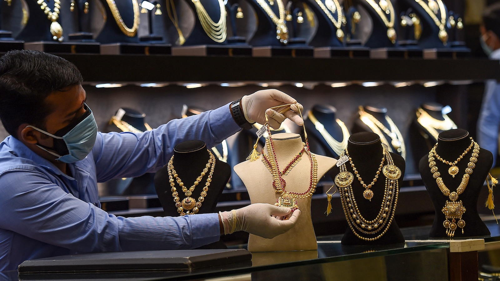 Gold, Silver Expected To Remain On Backfoot Amid West Asia Conflict Escalations