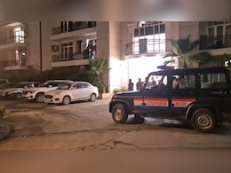लखनऊ में फर्जी इंटरनेशनल कॉल सेंटर का भंडाफोड़, क्राइम ब्रांच की रेड के बाद 2 गिरफ्तार