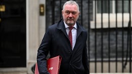 UK Tightens Rules On Overseas Donations Amid Farage Funding Probe