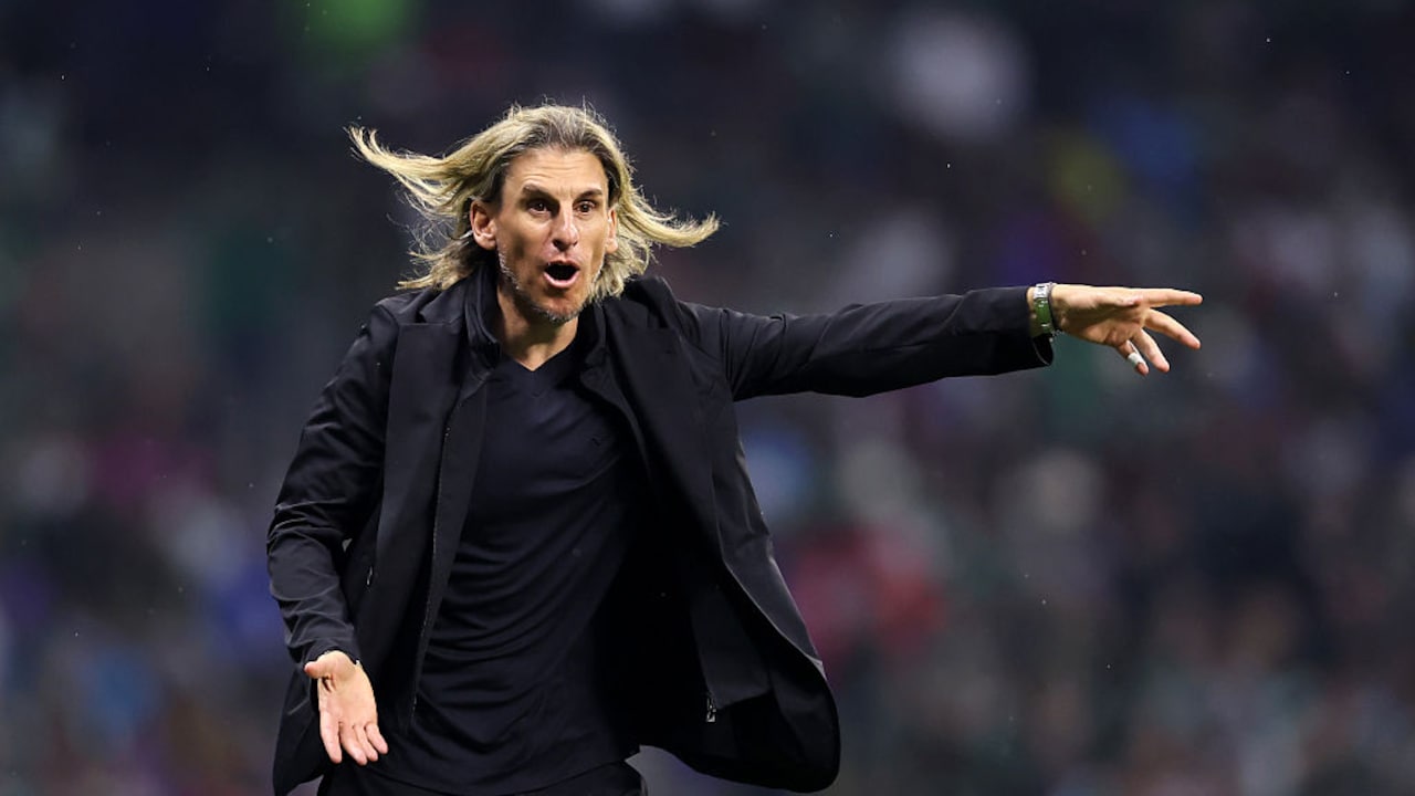 Ecuador Coach Sebastian Beccacece Confirms Departure After Round Of 32 Exit From FIFA World Cup