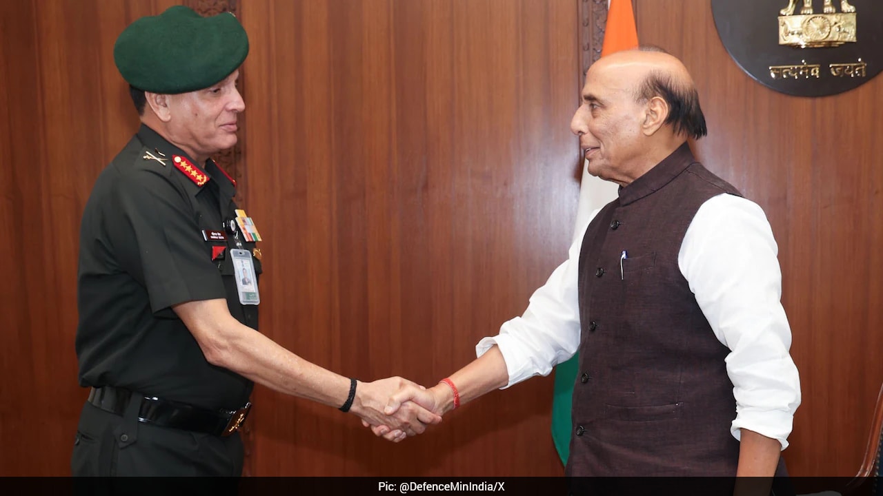 New Army Chief Dhiraj Seth Meets Defence Minister Rajnath Singh