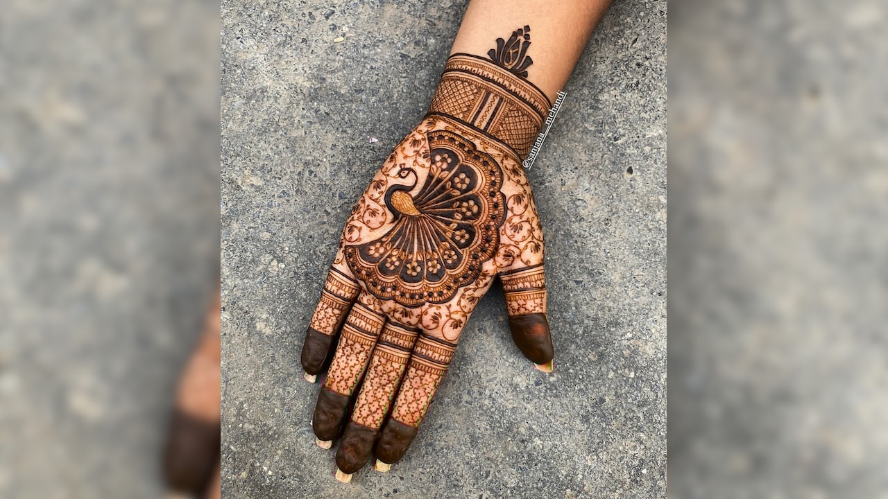 (P.- @stylishmehndidesign/Instagram)