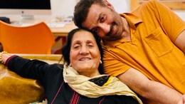 Sunny Deol Dedicates <i>Batwara 1947</i> To All Mothers, Shares Pic With Prakash Kaur