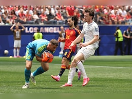 Spain Goalkeeper Unai Simon Enters Guinness World Records With Big FIFA World Cup Achievement