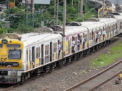 Another Mumbai Local Train Shocker: Transgenders Brutally Assault Passenger; Video Goes Viral