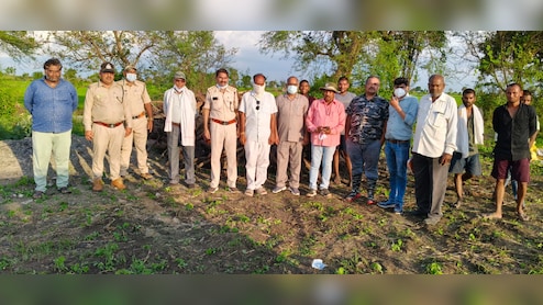 ऐसा भी होता है ! MP के शाजापुर में कुत्ते से बचने के लिए अंधाधुंध भागे 13 हिरण, कुएं में गिरने से सभी की मौत