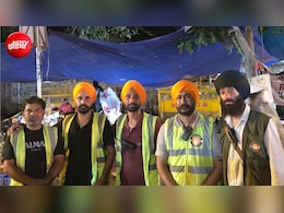 जंतर-मंतर पर लंगर खिलाया, जाते-जाते छात्रों से बोले- 'गुस्सा आए, फिर भी संयम मत छोड़ना'