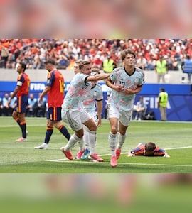 Belgiums Charles De Ketelaere Ends Spains Guinness World Cup Record Run