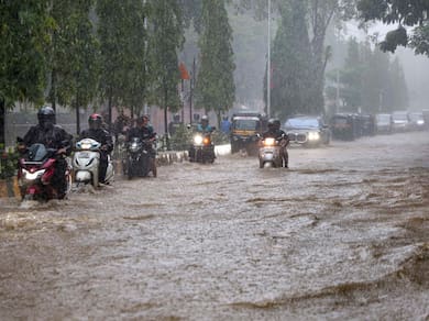 Mumbai Rains Live Updates: Red Alert In Mumbai, Thane, Palghar; IMD Warns Of 'Extremely Heavy Rainfall'