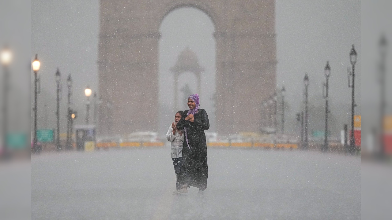 Monsoon Picks Up Pace Despite El Nino, Rainfall Deficit Drops In A Week