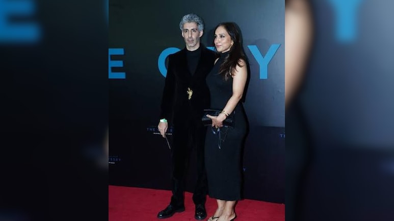 Jim Sarbh And Zoya Hussain Pose Toegther At <i>The Odyssey</i> Premiere Amid Dating Rumours