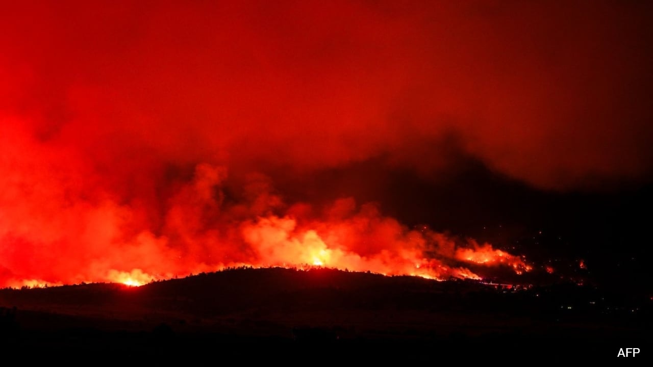 Aircraft Battling Colorado Wildfire Crashes, Pilot Dead