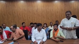 45 रुपये की दिहाड़ी वाला कैसे बना 40 हजार करोड़ की संपत्ति का मालिक? &nbsp;सांसद ढुलू महतो पर विपक्ष का बड़ा खुलासा&nbsp;